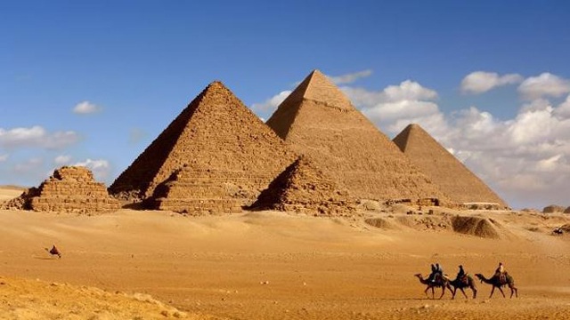 Thử ngủ trong Kim tự tháp, Vua Napoleon hãi hùng vì những điều kì lạ - Ảnh 6.