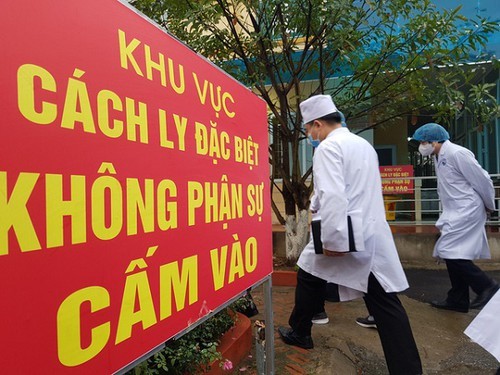 Chiều 18/11, thêm 12 ca mắc mới COVID-19, Việt Nam có 1.300 bệnh nhân - Ảnh 1.
