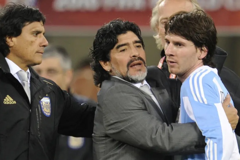 Những khoảnh khắc đáng nhớ trong sự nghiệp của Diego Maradona - Ảnh 11.