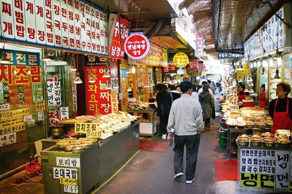 10 khu chợ truyền thống đáng ghé thăm nhất ở Hàn Quốc - Ảnh 3.