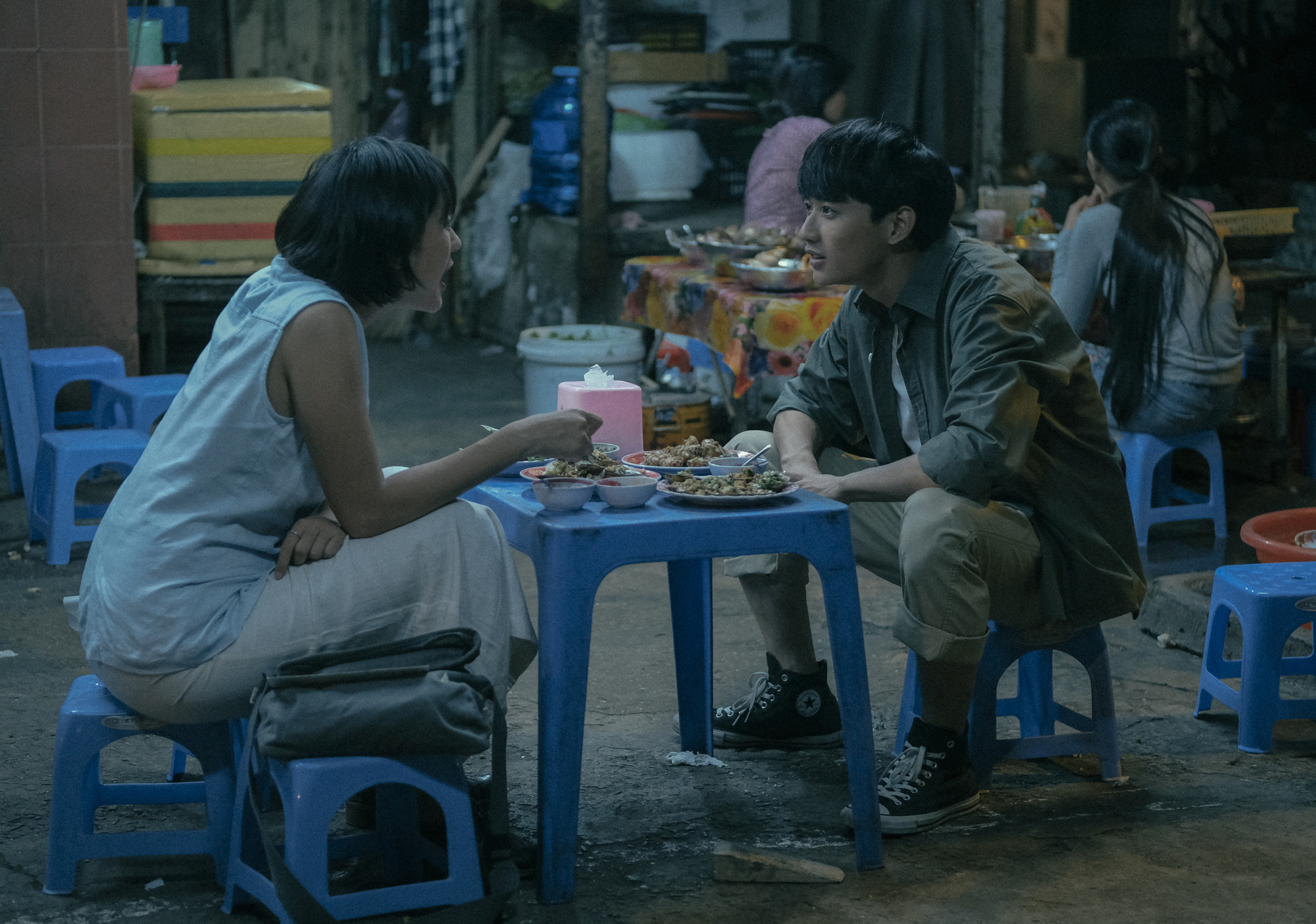 Sài Gòn Trong Cơn Mưa: Thước phim non trẻ nhưng đầy cảm xúc dành cho những kẻ khờ mộng mơ của phương Nam - Ảnh 8.