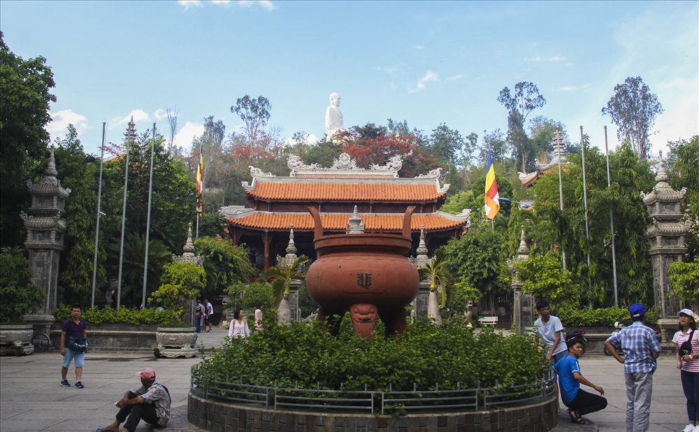 Thăm ngôi chùa nổi tiếng bậc nhất tỉnh Khánh Hòa - Ảnh 1.