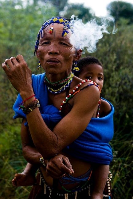Khám phá 7 bộ lạc lâu đời nhất châu Phi - Ảnh 3.