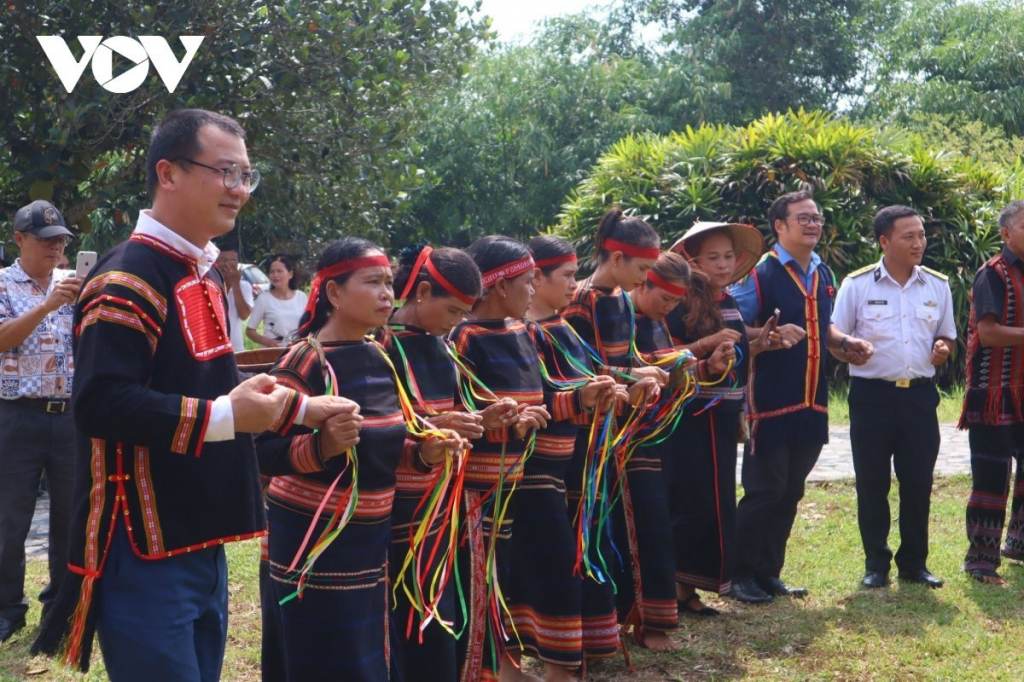 Tôn vinh bản sắc 54 dân tộc trong tuần Đại đoàn kết các dân tộc - Di sản Văn hóa Việt Nam - Ảnh 1.
