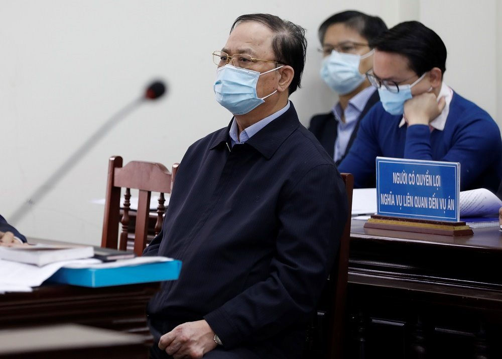 Cựu Thứ trưởng Bộ Quốc phòng Nguyễn Văn Hiến được giảm 6 tháng tù - Ảnh 2.