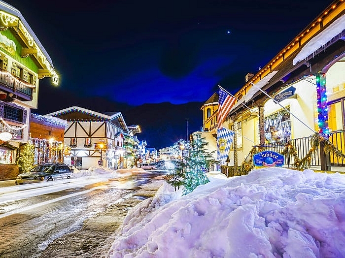 Các thị trấn ở Mỹ rực rỡ mùa Giáng sinh - Ảnh 17.