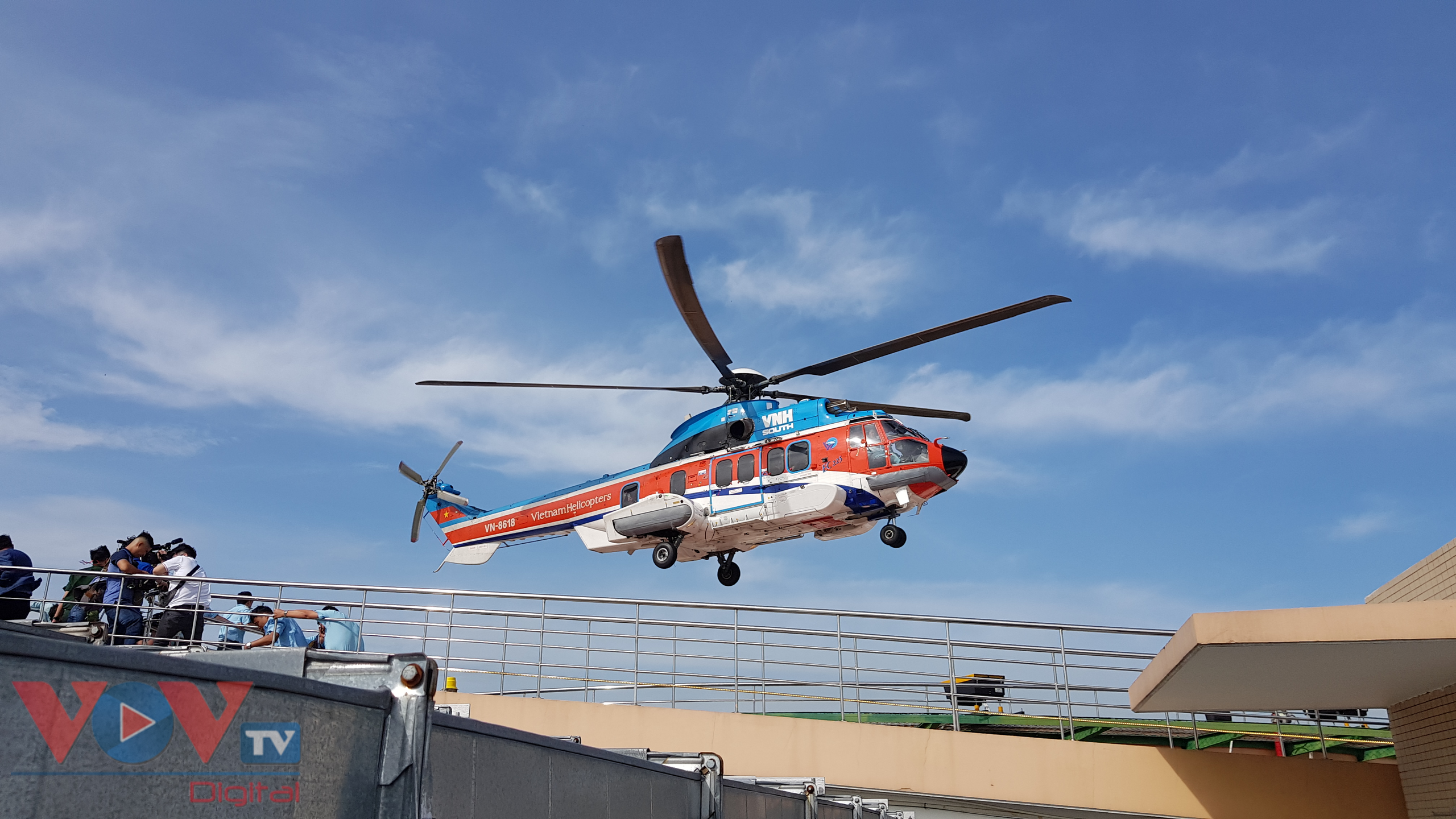 Bệnh viện quân y 175 sẽ có trực thăng Melicopters để cấp cứu ngư dân - Ảnh 1.