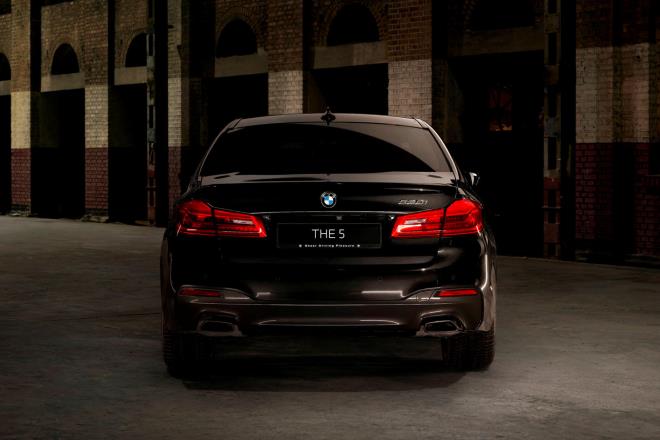 BMW 5 series phiên bản Dark Shadow Edition siêu 'ngầu' - Ảnh 2.