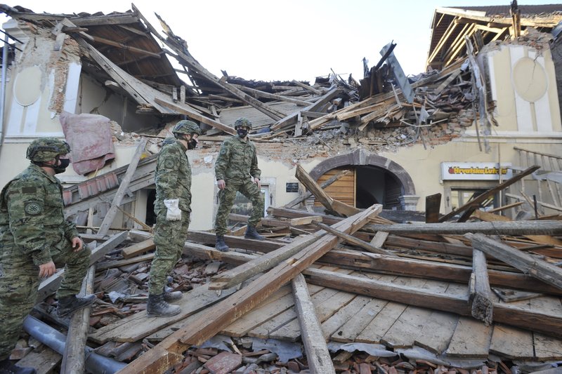 Croatia: Các trận động đất liên tục khiến ít nhất 7 người thiệt mạng và hàng chục người khác bị thương - Ảnh 1.