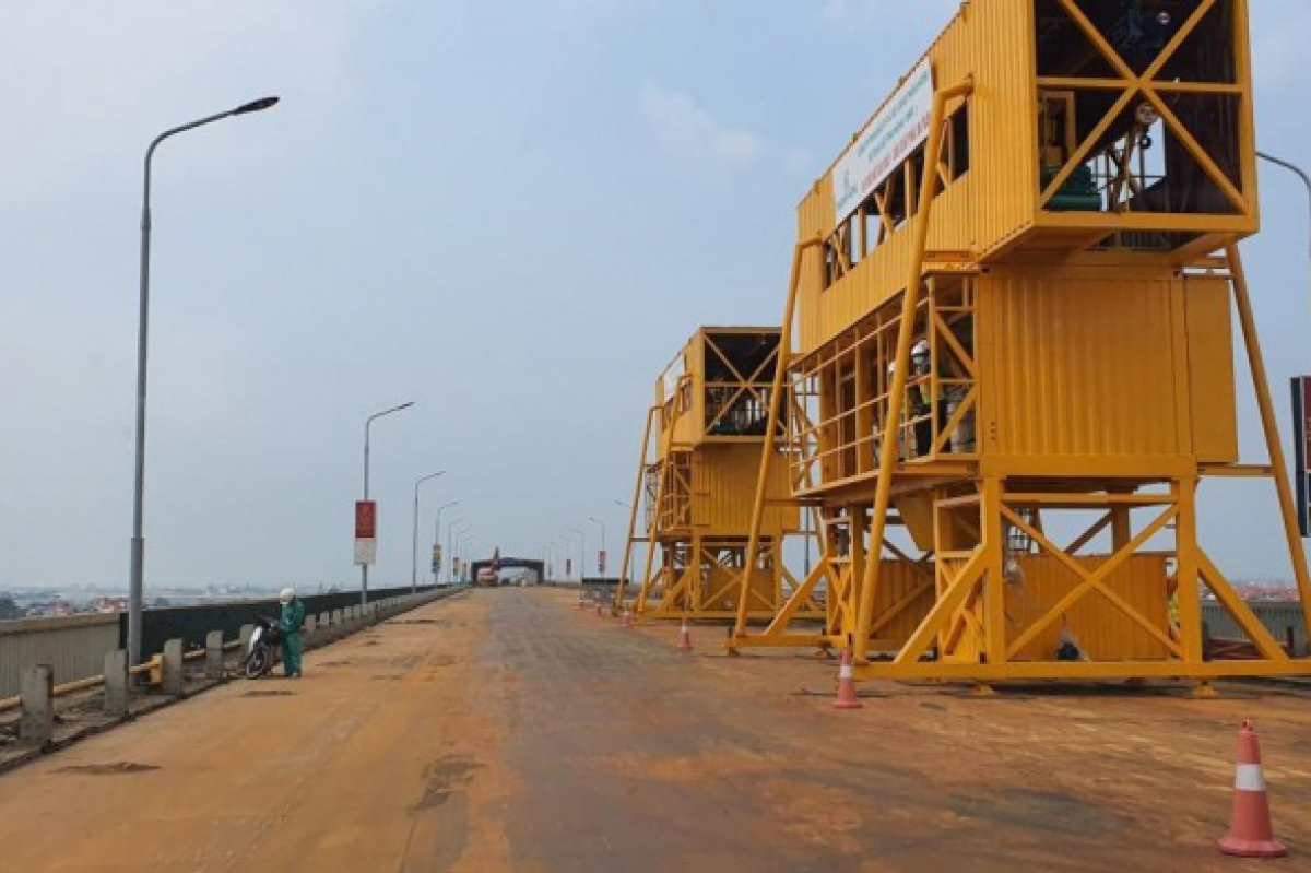 Sắp hoàn thành sửa mặt cầu Thăng Long, đảm bảo tuổi thọ lên tới 30 năm - Ảnh 5.