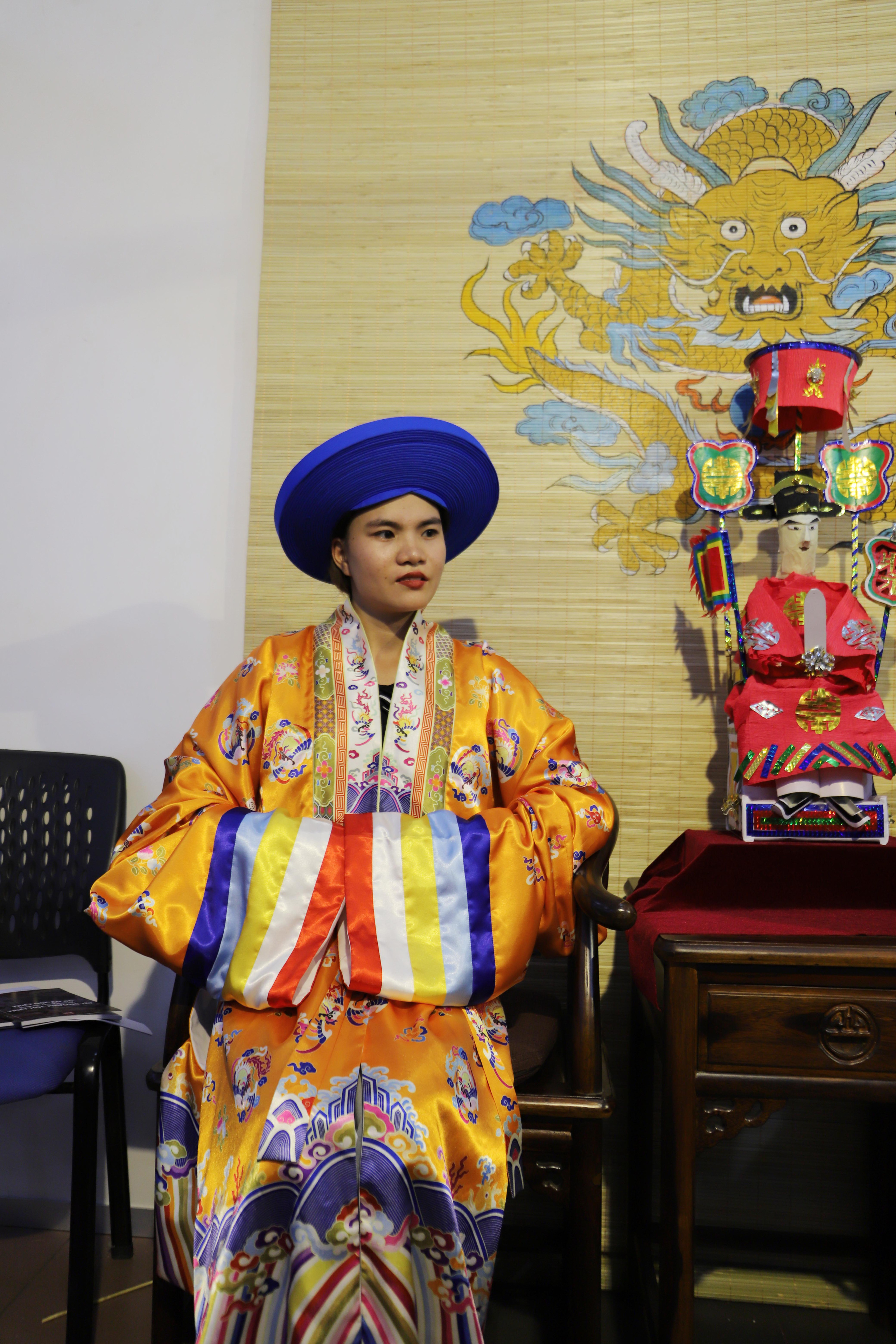 Chiêm ngưỡng những bộ áo dài cổ của phụ nữ tại Ngày hội Việt phục - Ảnh 6.