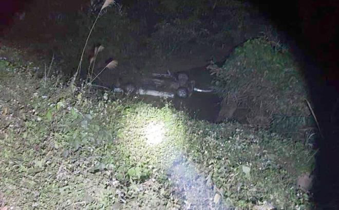 Ô tô lao xuống suối ở Quảng Ninh: Xác định danh tính 6 nạn nhân - Ảnh 1.