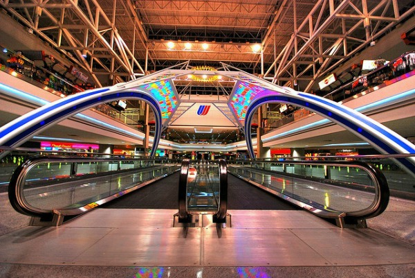 10 sân bay hiện đại nhất thế giới khiến du khách choáng ngợp - Ảnh 4.