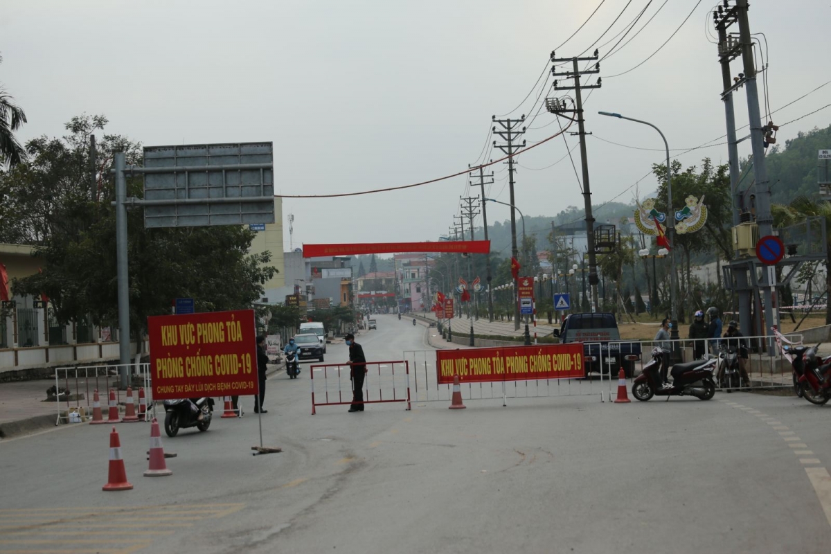 Quảng Ninh lập bệnh viện dã chiến số 3 đặt tại TP Hạ Long - Ảnh 1.