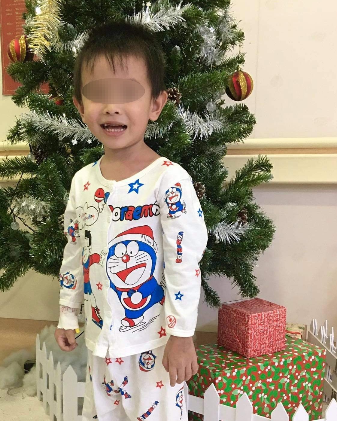 Bé trai mới 3 tuổi đã bị đột quỵ vì dị dạng mạch máu - Ảnh 2.