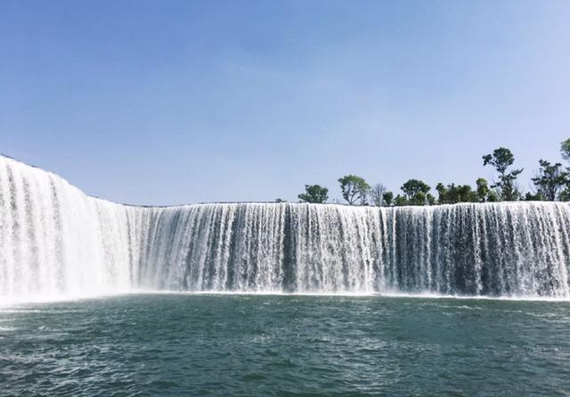 Trầm trồ tuyệt tác thác nước nhân tạo đẹp nhất Trung Quốc và lớn nhất châu Á - Ảnh 3.