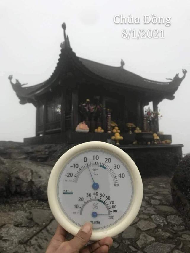 Băng giá xuất hiện trên đỉnh Mẫu Sơn, Yên Tử, Phja Oắc - Ảnh 15.