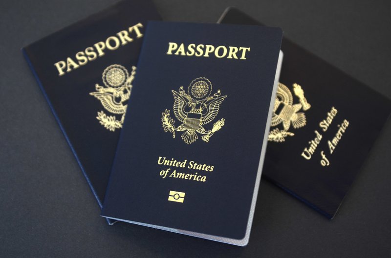 Cận cảnh tấm hộ chiếu nhiều đặc quyền của các Tổng thống Mỹ - Ảnh 8.