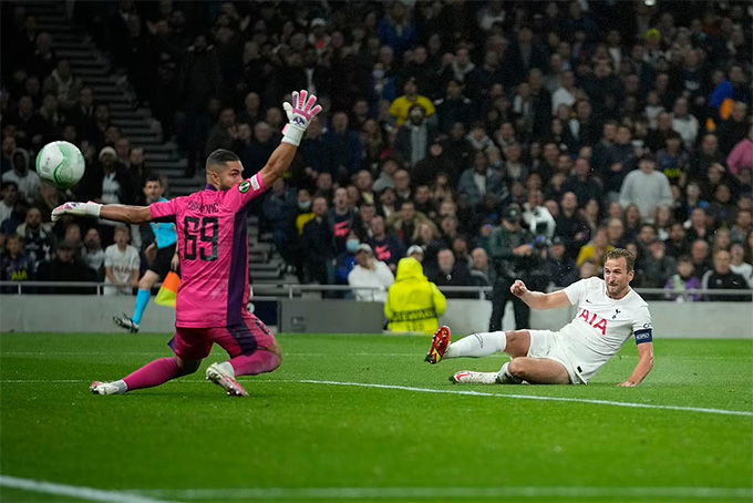 Kết quả Tottenham 5-1 Mura: Hat-trick lịch sử giải tỏa cho Kane - Ảnh 2.