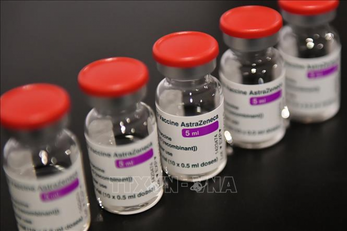 Latvia nhượng vaccine phòng Covid -19 cho Việt Nam - Ảnh 1.