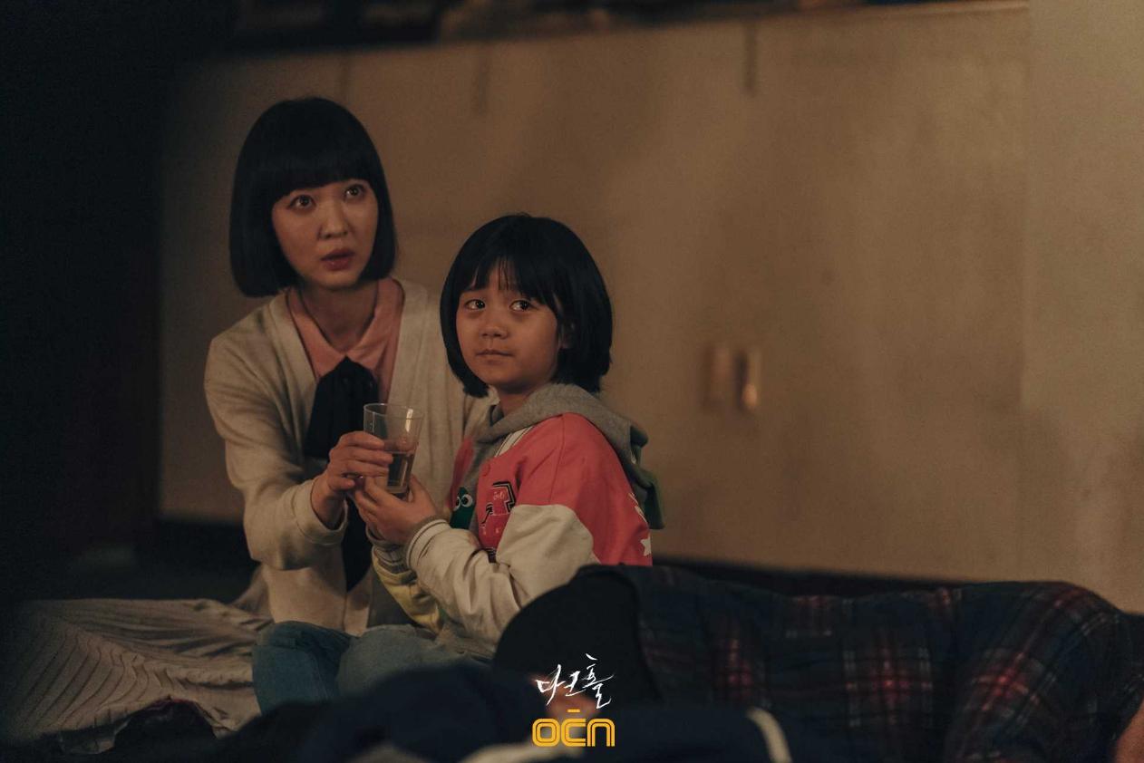 Rating thấp xỉu nhưng 5 phim Hàn này vẫn cực chất lượng: Tiếc nhất là phim của mỹ nữ không tuổi Jang Nara - Ảnh 7.