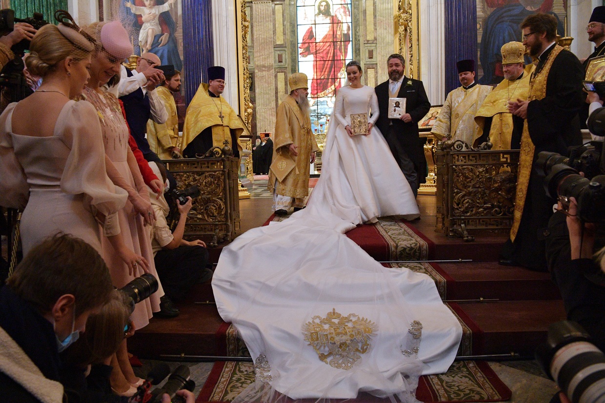 Đám cưới hoàng gia đầu tiên diễn ra tại Nga sau 127 năm - Ảnh 4.