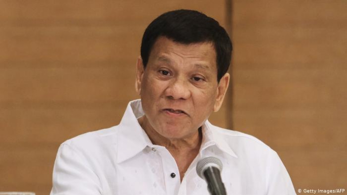 Tổng thống Philippines Duterte bất ngờ tuyên bố rút lui khỏi chính trường - Ảnh 1.