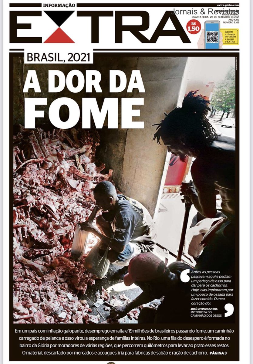 Bức ảnh người nghèo bới xác động vật tìm thức ăn gây chấn động Brazil - Ảnh 2.