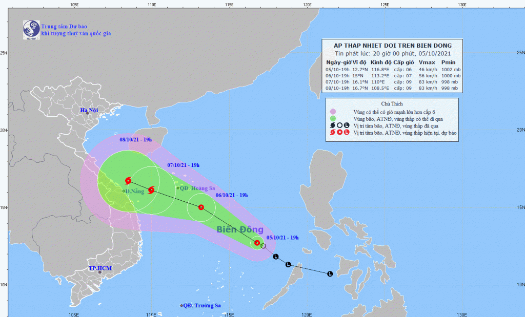 Áp thấp nhiệt đới trên biển Đông có khả năng mạnh thêm - Ảnh 1.