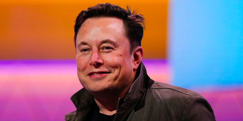 Tỷ phú Elon Musk lại 'bỏ túi' thêm 24 tỷ USD, giàu gấp 3 lần ông Buffett - Ảnh 1.