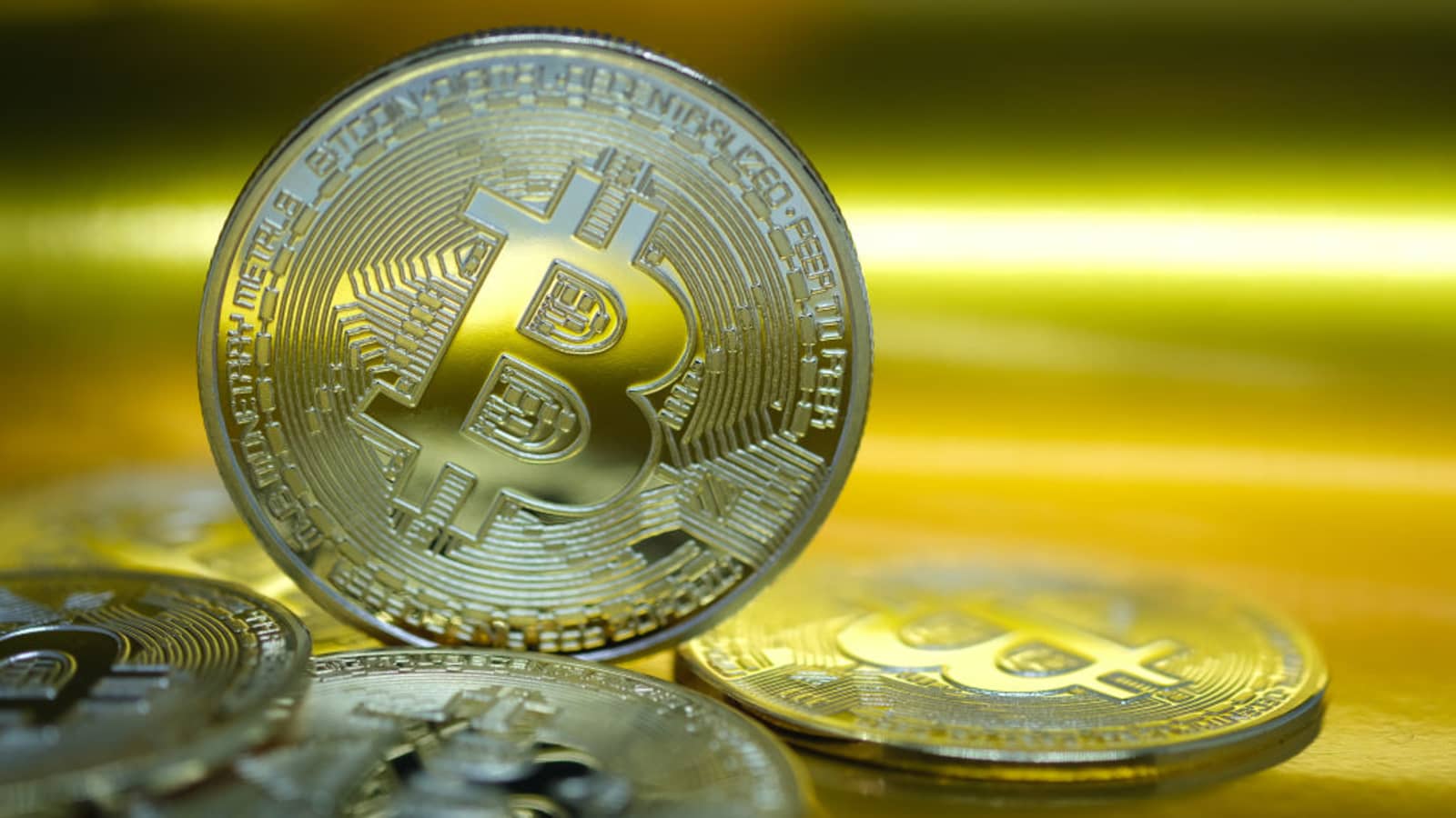 Giá Bitcoin vọt lên kỷ lục mọi thời đại, vượt đỉnh tháng 10 - Ảnh 1.