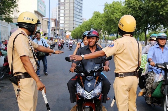 Cảnh sát giao thông toàn quốc mở đợt cao điểm bảo đảm trật tự an toàn giao thông Tết - Ảnh 1.