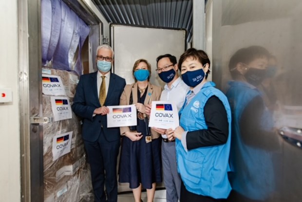 Thêm 2,5 triệu liều vaccine Moderna do Đức hỗ trợ về Việt Nam - Ảnh 1.