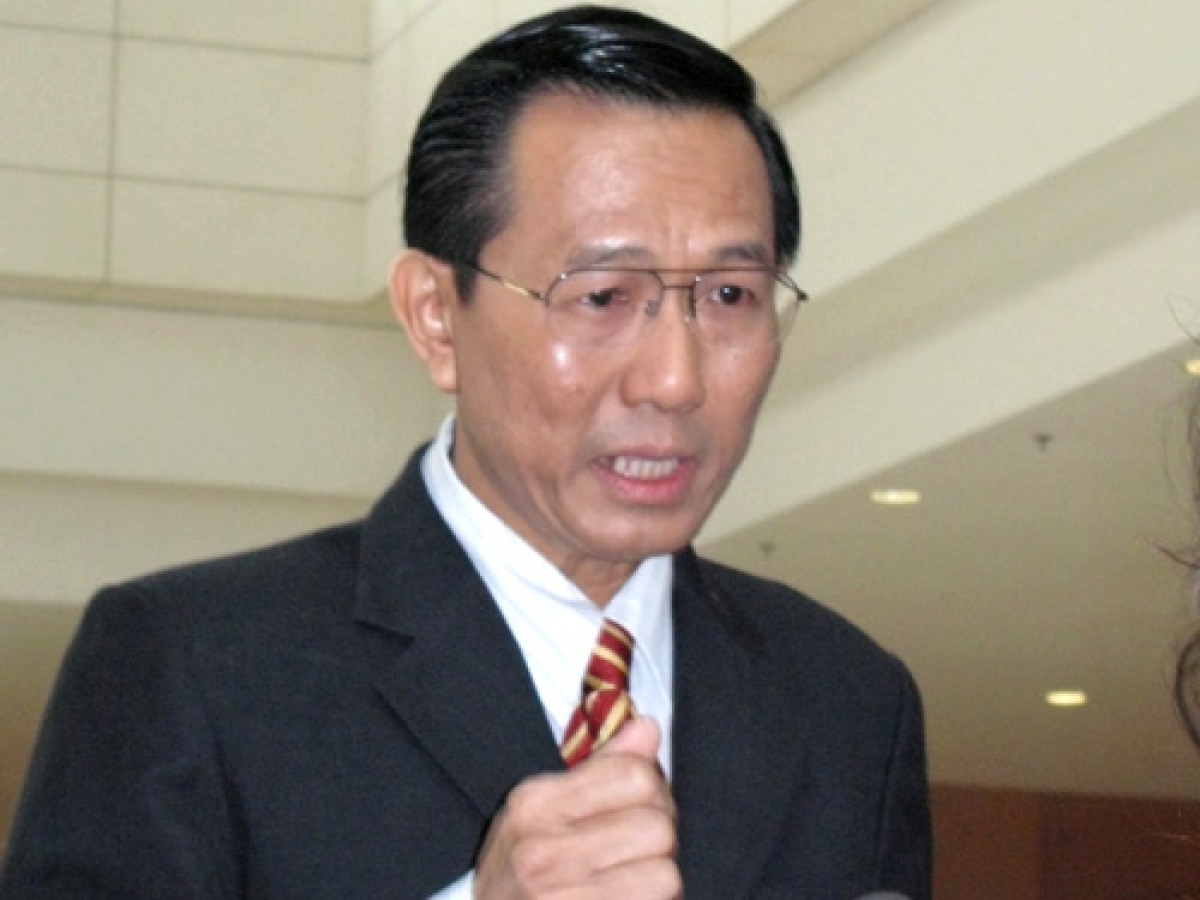 Nguyên Thứ trưởng Bộ Y tế Cao Minh Quang bị cách chức tất cả các chức vụ trong Đảng - Ảnh 1.