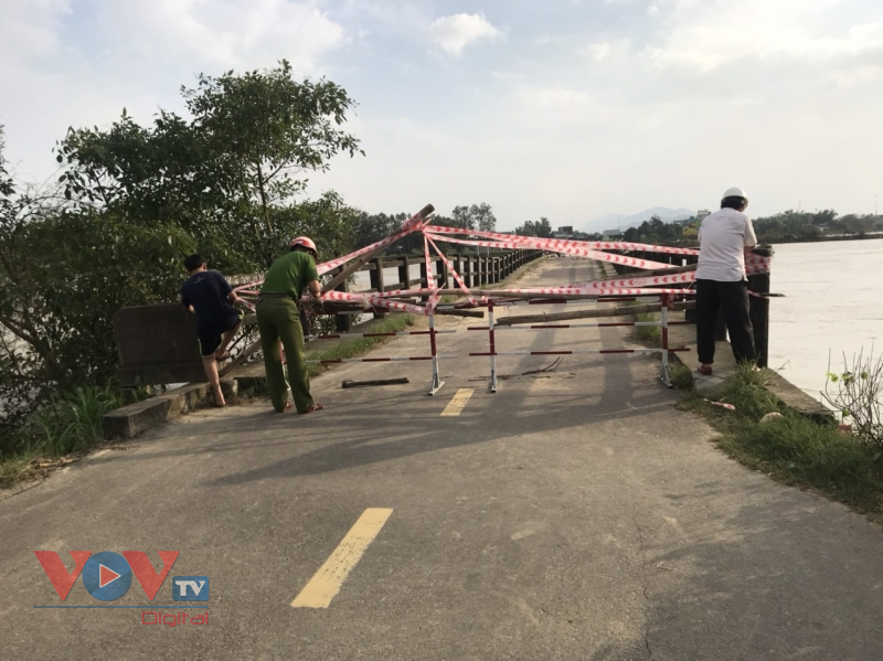 Bình Định giúp dân khắc phục hậu quả mưa lũ - Ảnh 2.