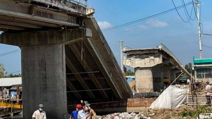 Cầu trên 50 tỷ đồng đổ sập ở Cà Mau: Quy mô, thiệt hại công trình thế nào? - Ảnh 2.
