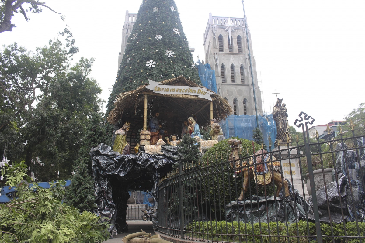 Nhà thờ tại Hà Nội thu hẹp quy mô tổ chức Giáng sinh, đảm bảo công tác phòng chống dịch - Ảnh 1.