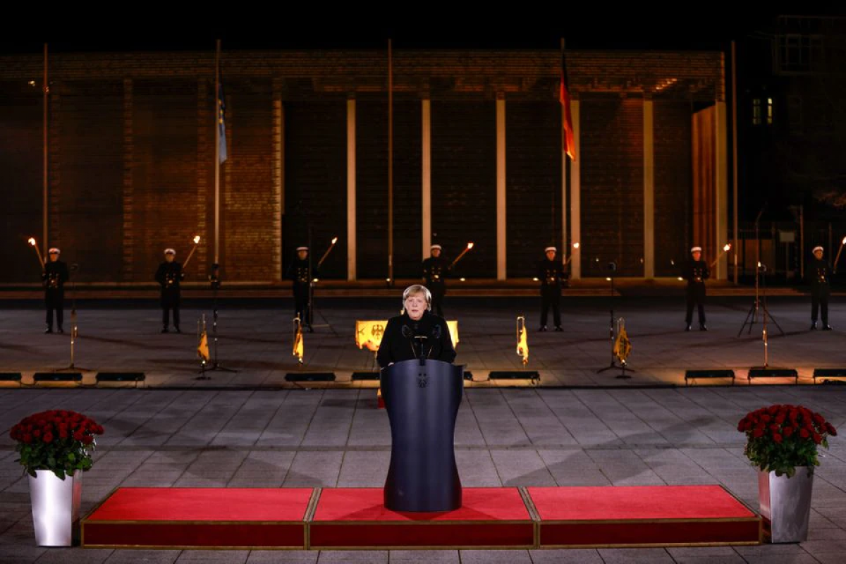 Đức tổ chức đại quân lễ trang trọng chia tay Thủ tướng Angela Merkel - Ảnh 1.