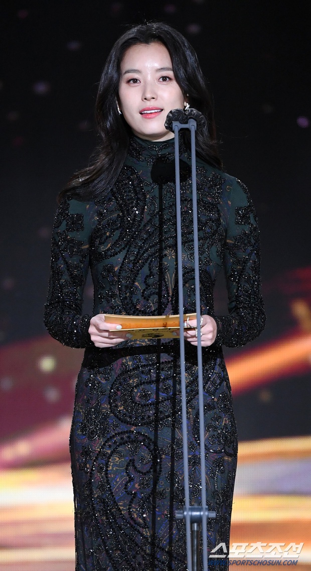 Dàn sao hạng A Hàn Quốc tại lễ trao giải Rồng xanh - Ảnh 2.