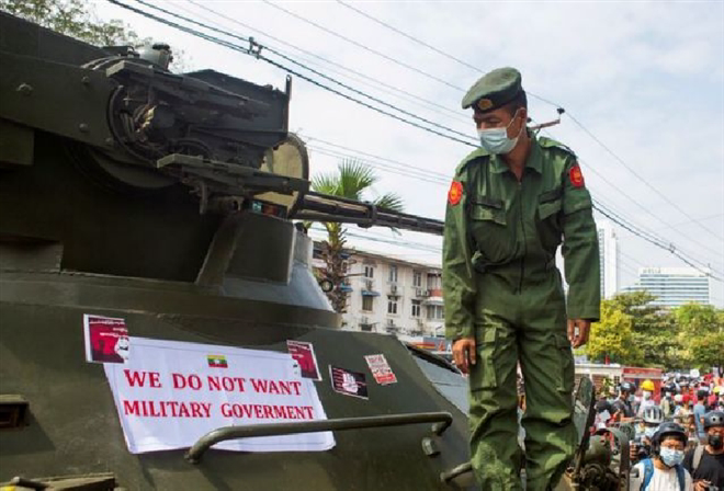 Liên hợp quốc cảnh báo quân đội Myanmar vì bạo lực với người biểu tình - Ảnh 1.