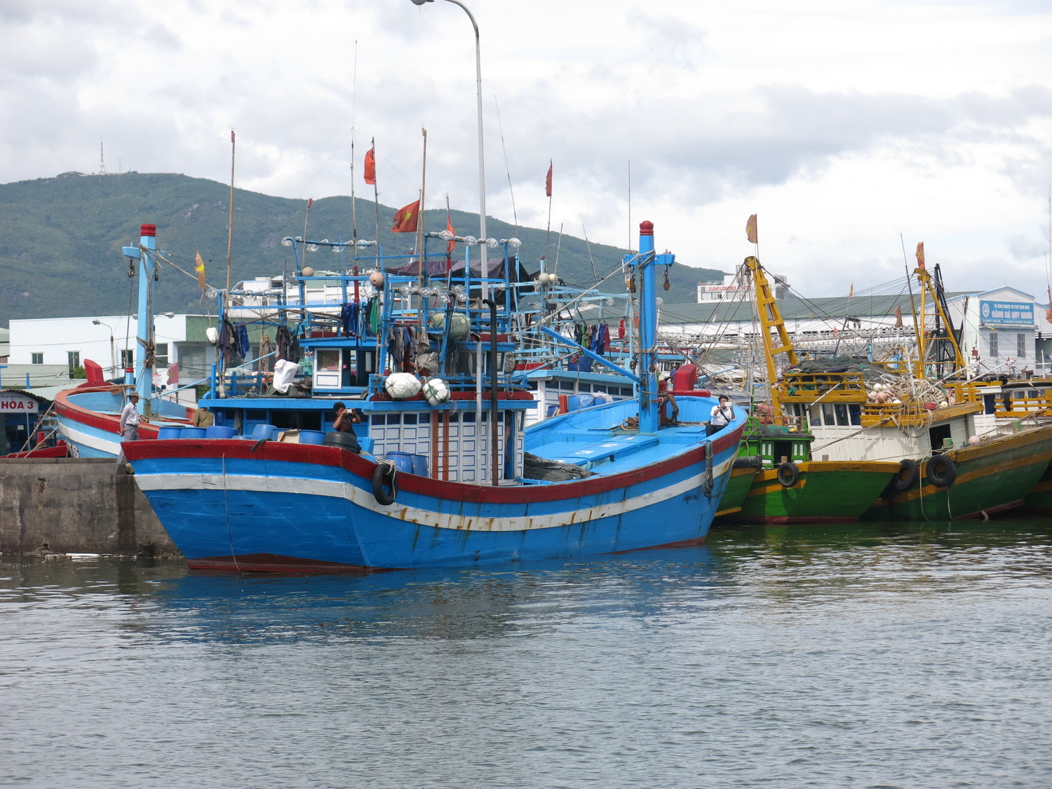 Một ngư dân tỉnh Bình Định mất tích trên biển - Ảnh 1.