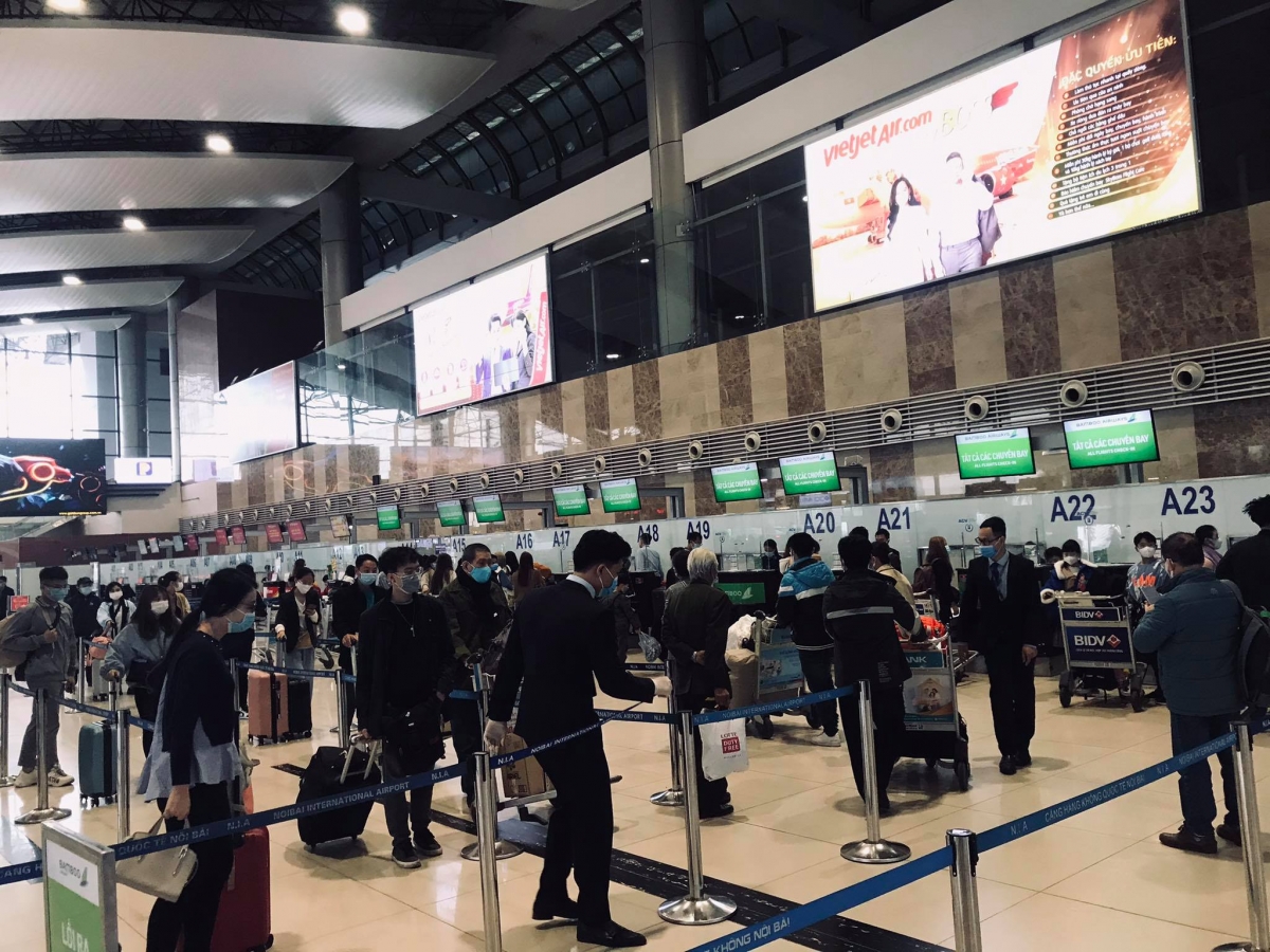 Tuyệt đối không có chuyện đóng cửa Sân bay Nội Bài - Ảnh 4.