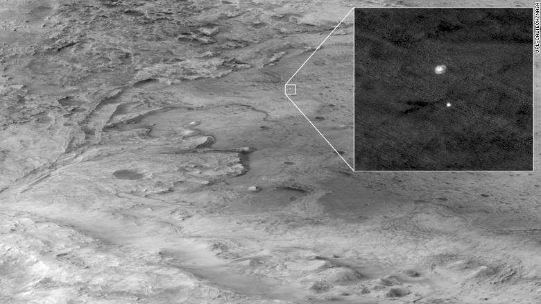 Những hình ảnh chưa từng thấy được tàu của NASA gửi về từ Sao Hỏa - Ảnh 4.