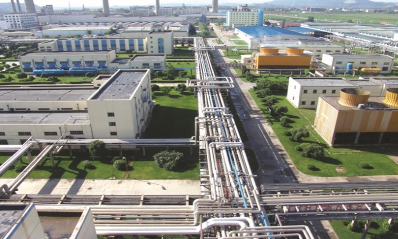 Năm người tử vong do ngộ độc khí tại nhà máy sợi hóa học ở Trung Quốc - Ảnh 1.