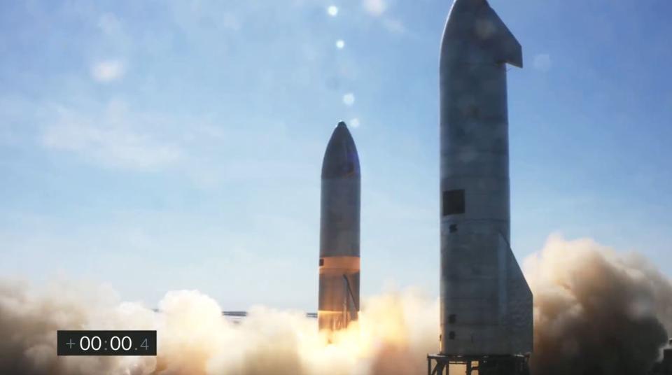 Tên lửa thử nghiệm của SpaceX lại phát nổ khi hạ cánh xuống bệ phóng - Ảnh 1.