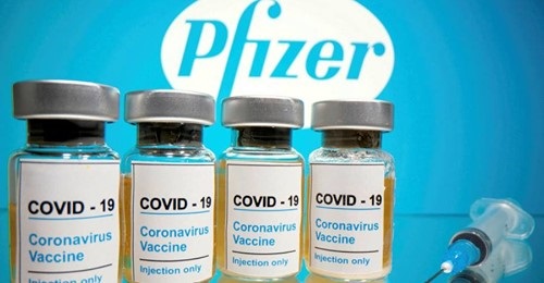 Vaccine Pfizer không gây nguy hiểm đối với người cao tuổi - Ảnh 1.