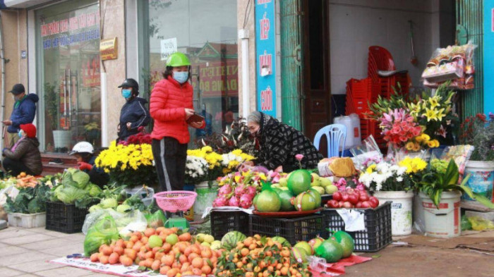 Cuộc sống &quot;đặc biệt&quot; của người dân vùng phong toả Vân Đồn những ngày áp Tết - Ảnh 5.