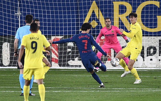 Kết quả Villarreal 0-2 Atletico: Bắn thủng Tàu ngầm vàng, Atletico lại hơn Barca 5 điểm - Ảnh 1.