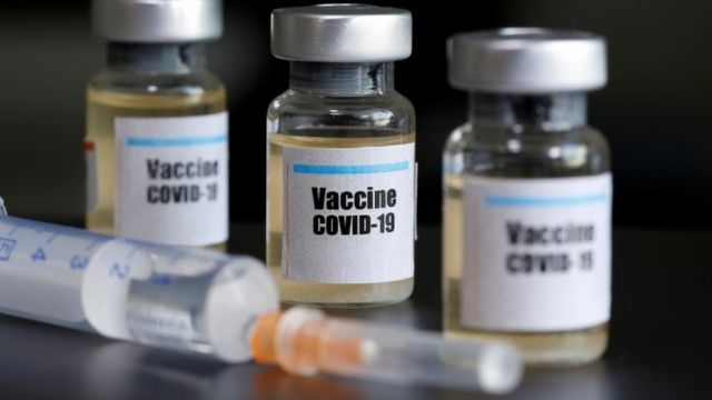 Tác dụng phụ thường gặp sau khi tiêm vaccine Covid-19 - Ảnh 1.