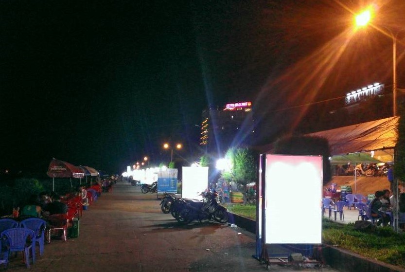 Quảng Ngãi: Chấm dứt hoạt động chợ đêm Sông Trà - Ảnh 1.